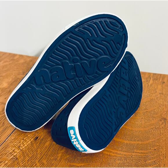Native Jefferson Shoes, Navy Blue, Size C10 - Picture 4 of 4